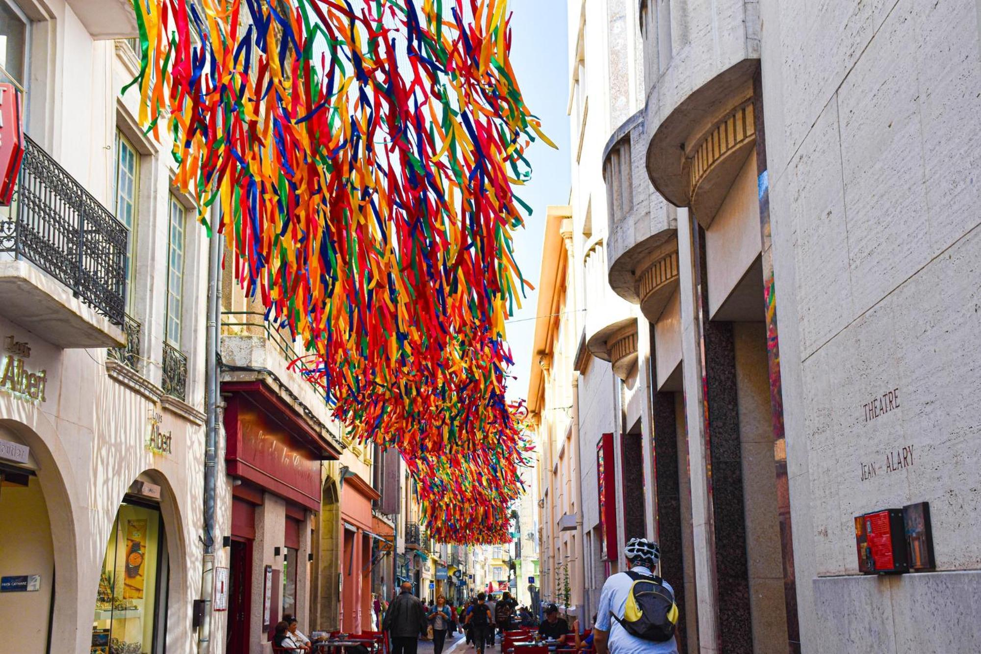 Tout Confort ! Ville, Climatisation, Parking, Wifi, Calme, Tv การ์กาซอน ภายนอก รูปภาพ